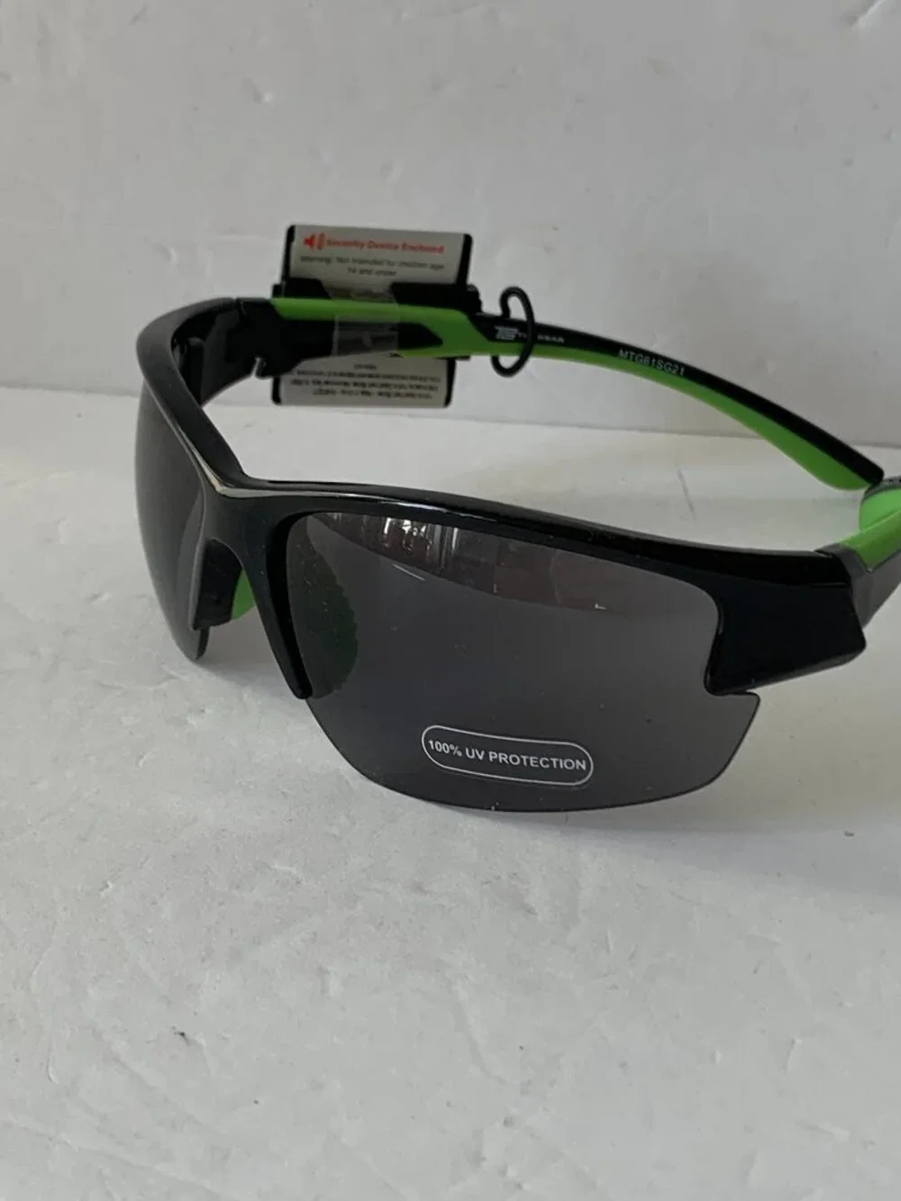TEK GEAR SUNGLASSES BLACK/LIME 100% UV PROTECTION NEW MTG61SG21